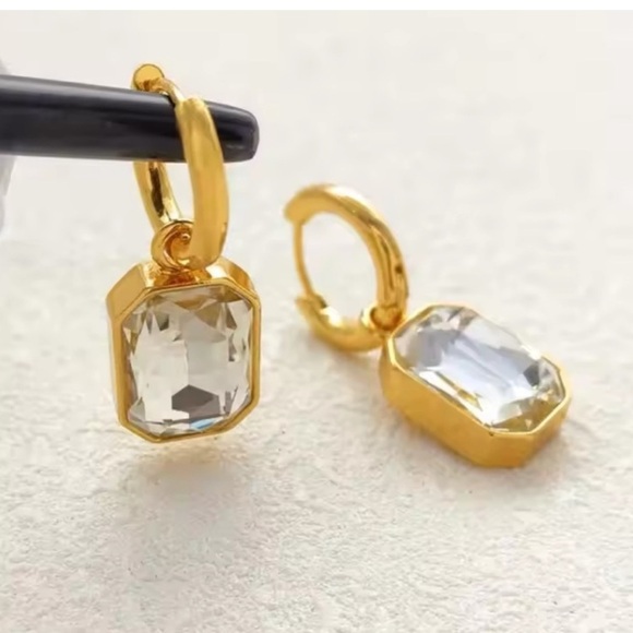 Classic Gold Crystal Earrings - Picture 12 of 12